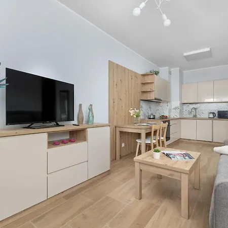 Beige And Pink In With Balcony And Desk By Renters Sosnowiec